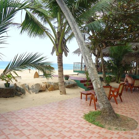 Whitepearl Beach Hikkaduwa Exterior photo
