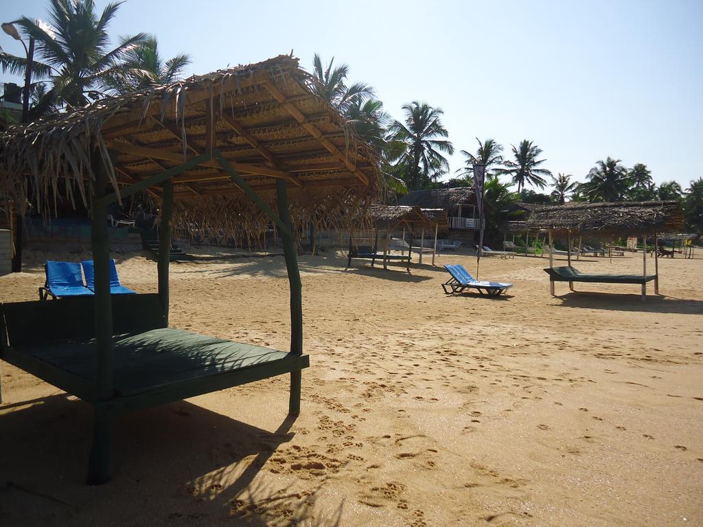 Whitepearl Beach Hikkaduwa Exterior photo