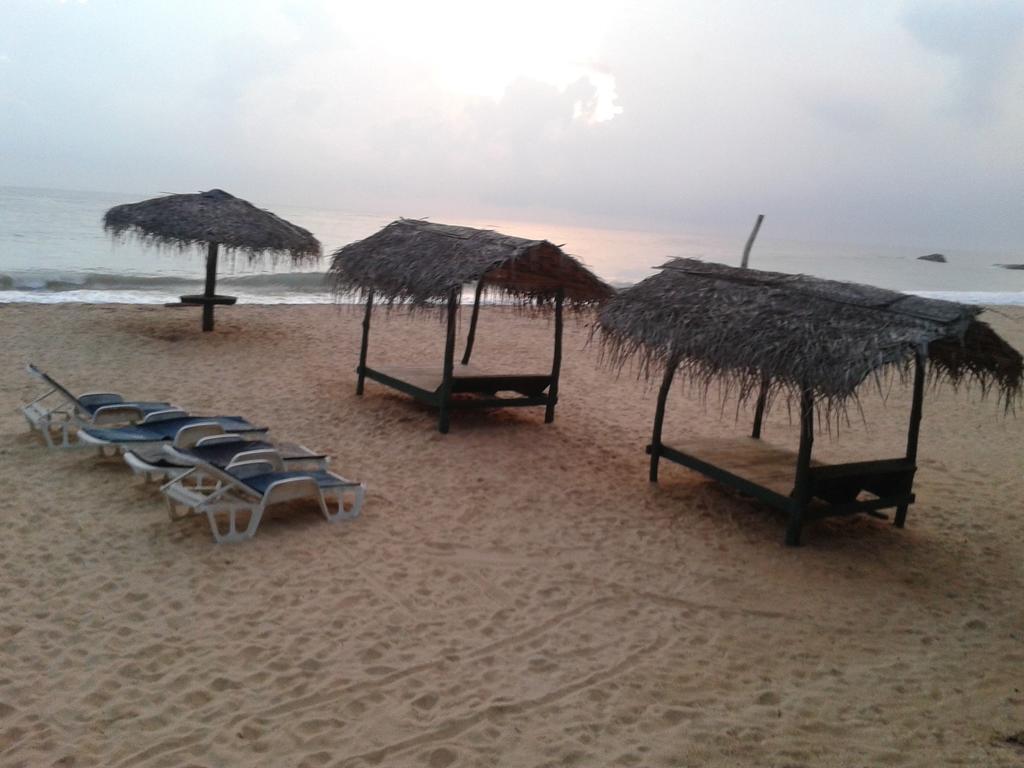 Whitepearl Beach Hikkaduwa Exterior photo